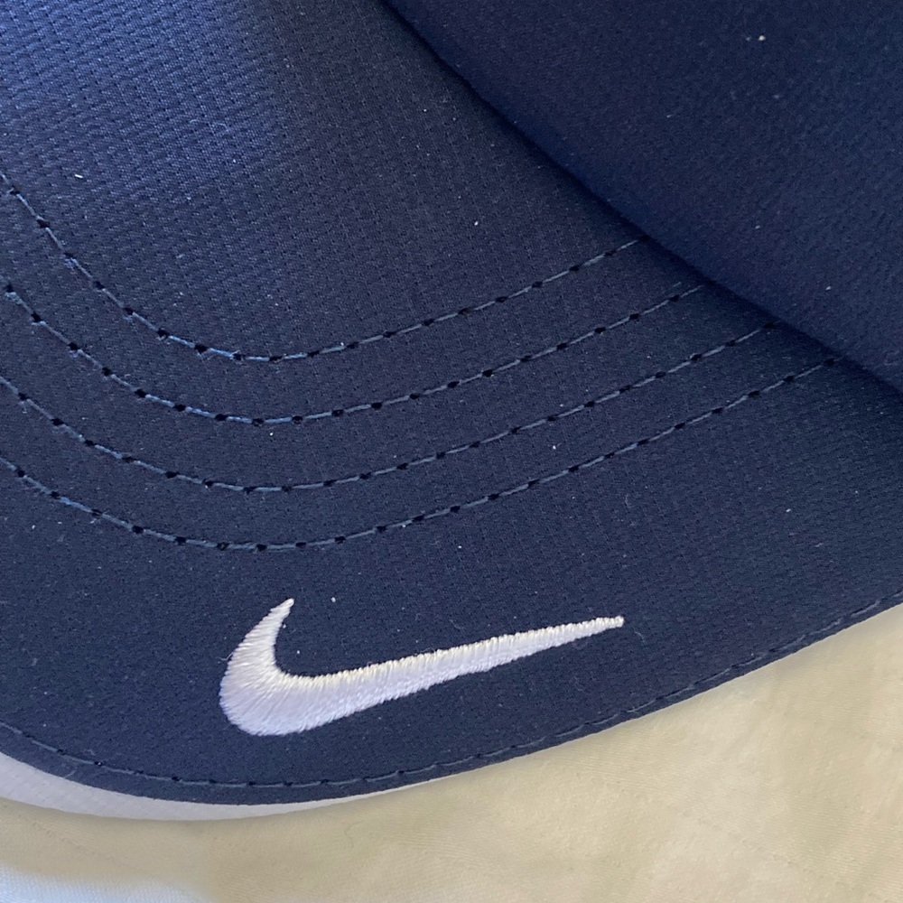 Nike Hat NWOT baseball running cap visor - Picture 4 of 9